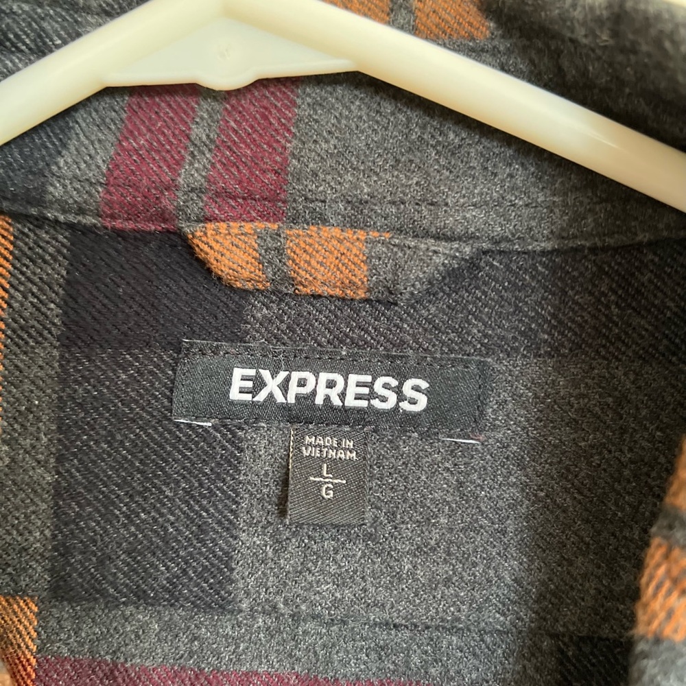 Express Flannel - Picture 2 of 2
